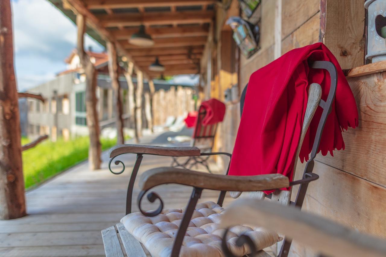 Rinderberg Swiss Alpine Lodge Zweisimmen Exterior foto